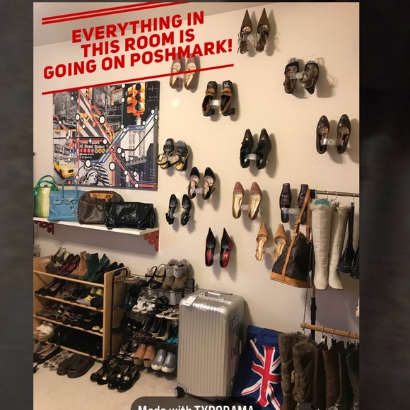 Meet your Posher, Anita - Picture 2 of 6